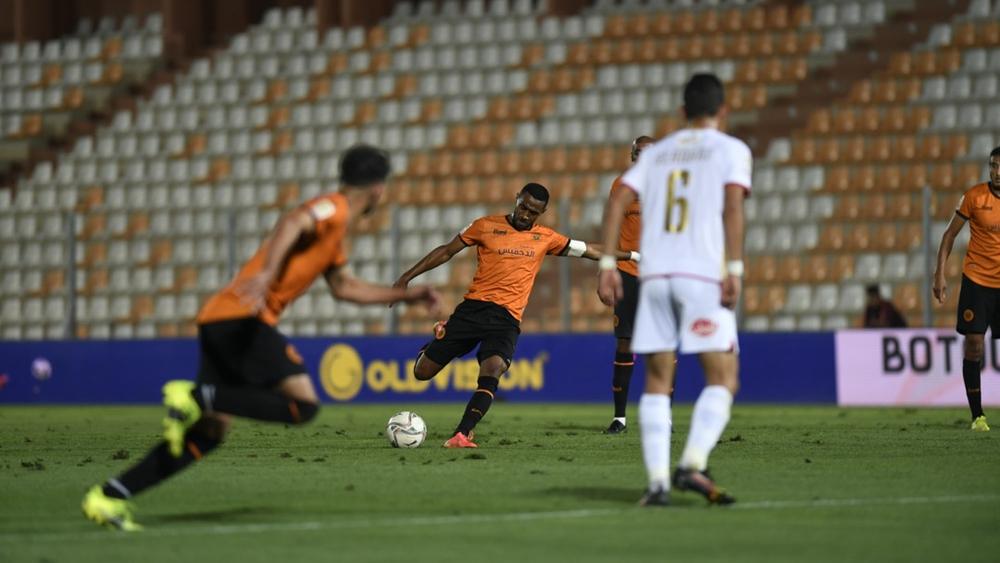 حدقة يعاتب حكام مباراة الوداد وبركان بسبب لقطة طرد ياجور: "القرار صحيح ولكِن علاش مَازومِيتوشْ فالفَار وتعطّلتُو بزّاف حتى كولشِي تعصّب!"