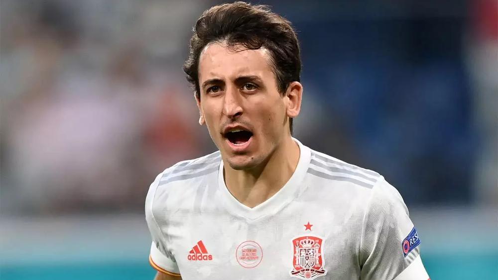 أويارزابال (لاعب إسبانيا): "علينا أن نثق بأنفسنا أمام إيطاليا في نصف نهائي اليورو"