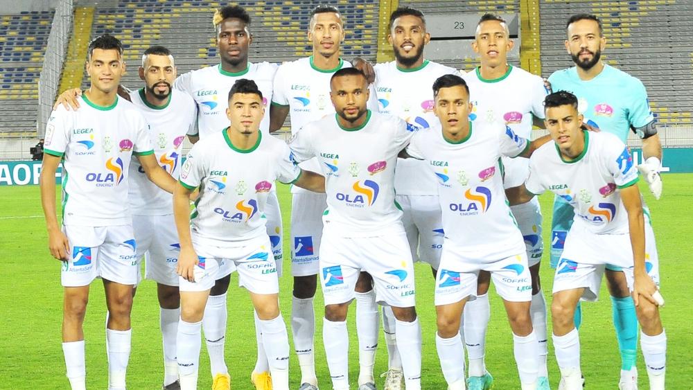 الشابي يقرر إحداث مجموعة من التغييرات على تشكيلة الرجاء أمام الحسنية.. ناناح وبولهرود أساسيان ورحيمي ومالانغو في الاحتياط