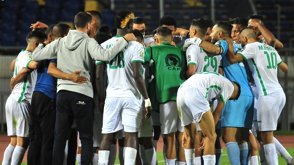 الرجاء ولقب الكونفدرالية.. انطلاقة "عسيرة" أمام ا. المنستير ودور مجموعات بـ"العلامة الكاملة" ونهائي "رجولي" انتهى بتتويج "مستحق"