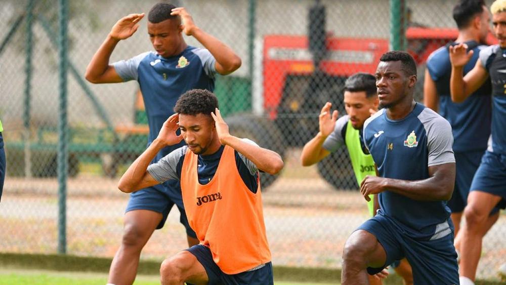 الجيش الملكي يستأنف تداريبه ويستعيد مجاهد أمام يوسفية برشيد مُقابل غياب عميمي وسليم