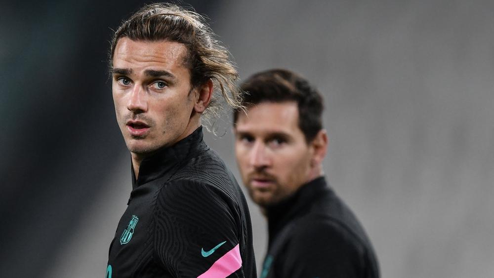 برشلونة "يفتح باب الرحيل" أمام غريزمان.. المهاجم الفرنسي "يقترب" من العودة إلى أتلتيكو مدريد