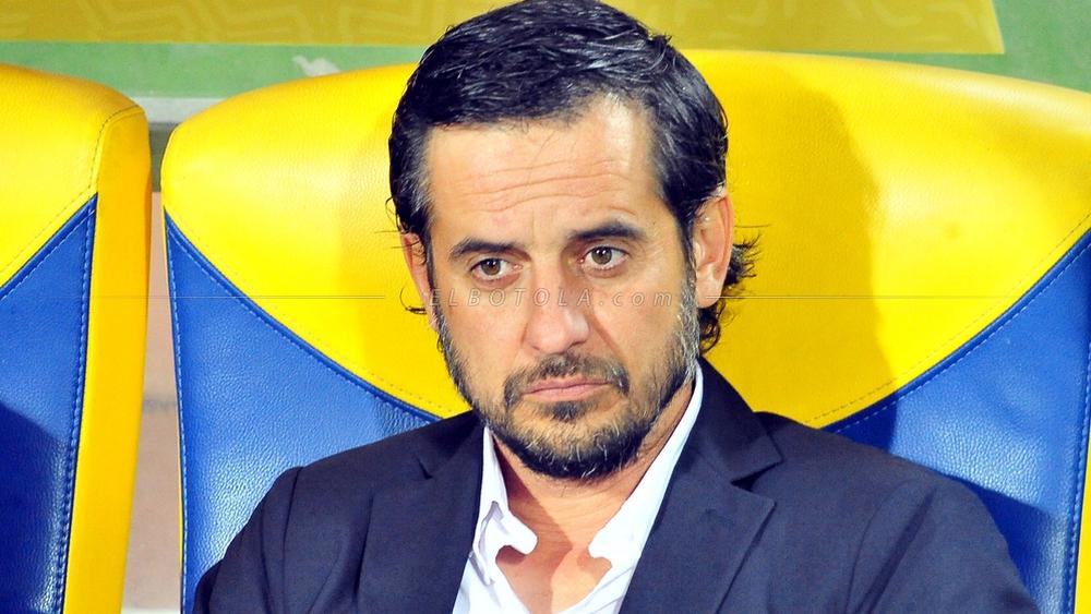 مدرب المغرب التطواني الجديد كوسانو حل بالمغرب بداية الشهر الحالي للبحث عن فريق والهروب من "العطالة" الكروية