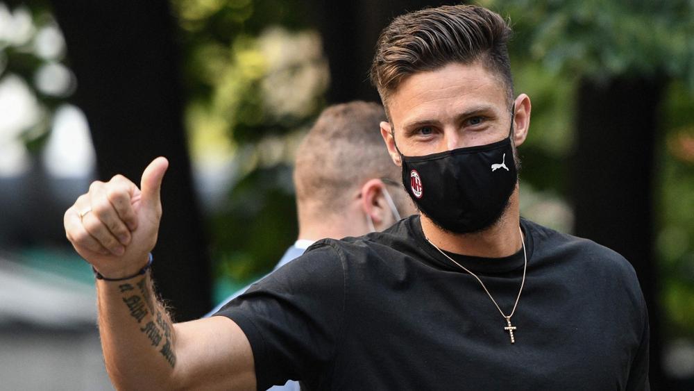 أوليفييه جيرو يوقع مع ميلان الإيطالي لمدة عامين