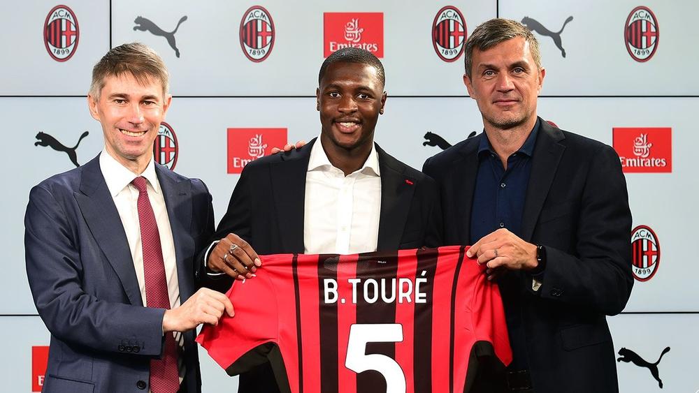 ميلان يتعاقد رسميًا مع المدافع السنغالي "بالو توري" من موناكو