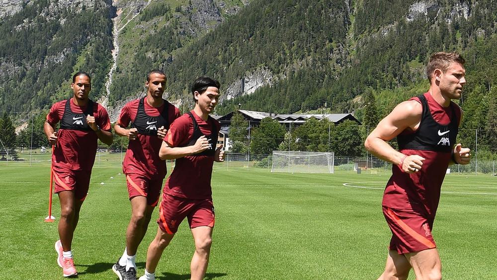 ليفربول يواجه "فريقيْن مختلفيْن" في "ساعة واحدة"!