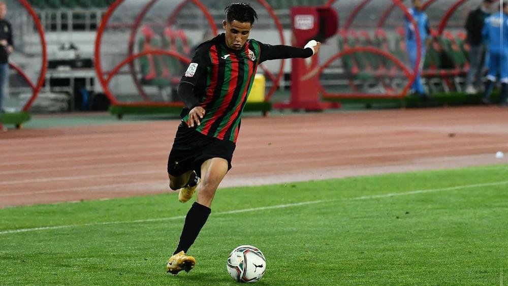 خاص/ رضا سليم يغيب عن الملاعب لشهر ونصف وفحص الرنين المغناطيسي أثبت عدم حاجته لإجراء عملية جراحية