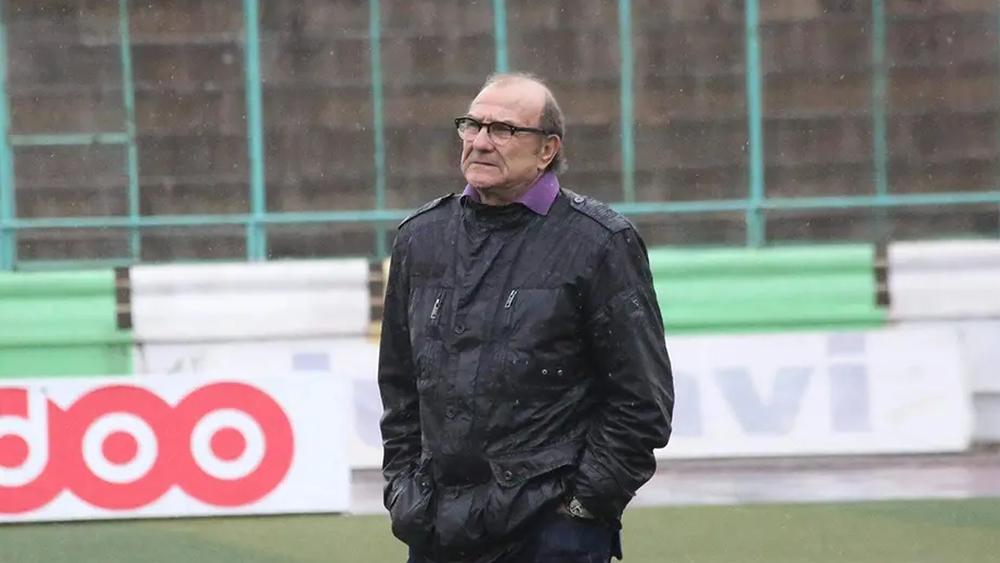 وفاة المدرب الجزائري نور الدين سعدي متأثرًا بفيروس كورونا