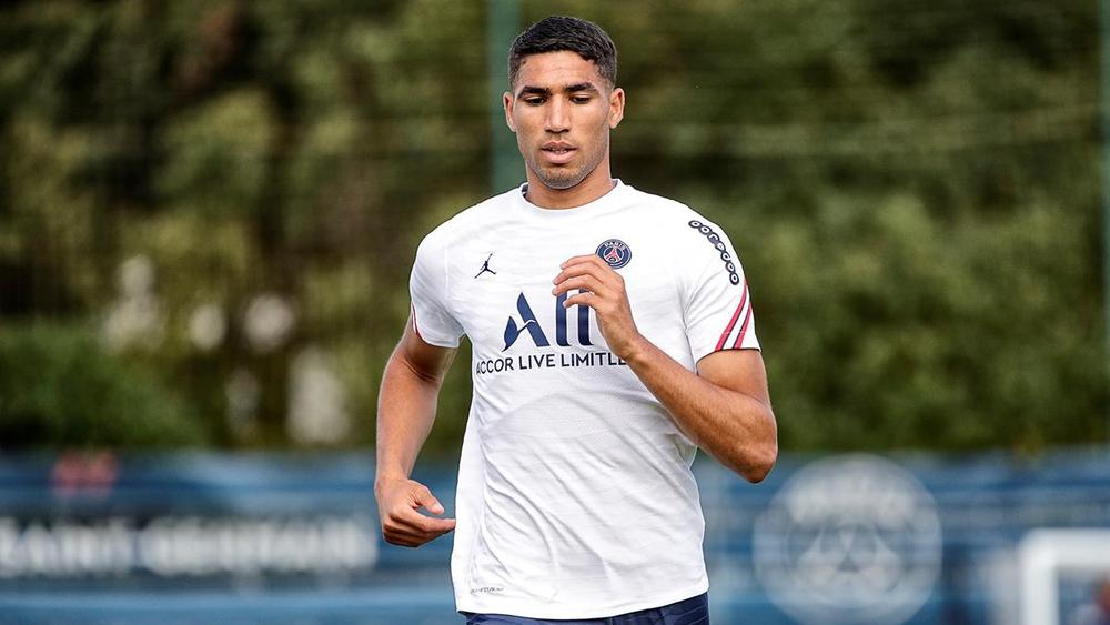 أشرف حكيمي حاضر غدا السبت ضد جنوى وراموس يواصل الغياب