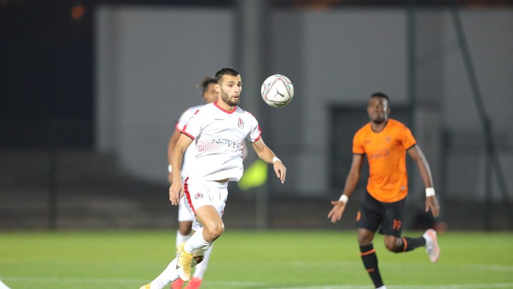 نهضة بركان يتجاوز الفتح الرياضي ويجعله عُرضة للنزول لـ"القسم الثاني" في آخر جولة