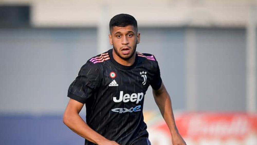 فريق يوفنتوس يدخل الحجر الصحي بعد إصابة لاعبه حمزة رفيعة بـ"كورونا"
