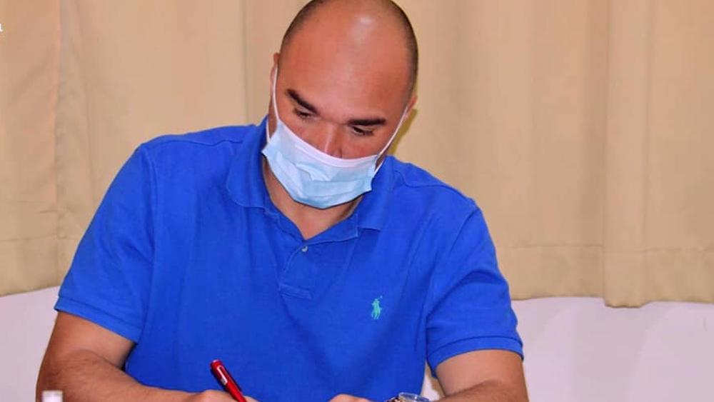 رسميا/ حسنية أكادير يقرر الإبقاء على رضا حكم لموسميْن قادميْن