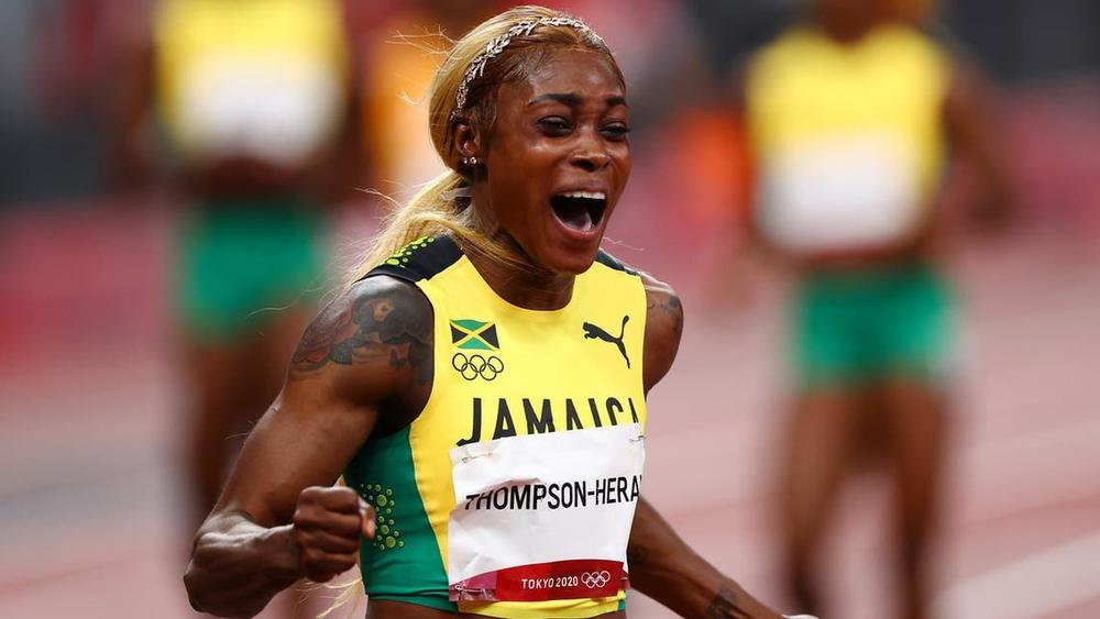 الجامايكية تومسون تتخطى مواطنتها فرايزر وتفوز بذهبية سباق 100 متر في أولمبياد "طوكيو 2020"
