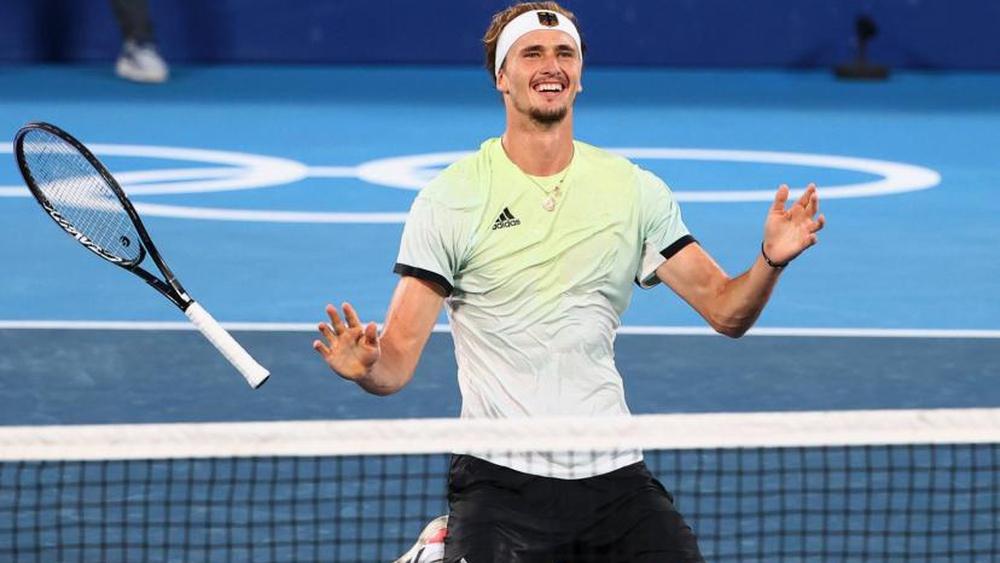 الألماني "زفيريف" يُحرز ذهبية فردي الرجال للتنس متفوقًا على الروسي "خاشانوف"