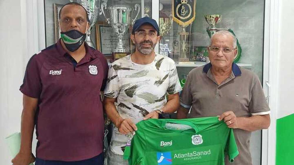 رسميا/ أولمبيك الدشيرة يتعاقد مع المدرب أوشريف خلفا للجيناني