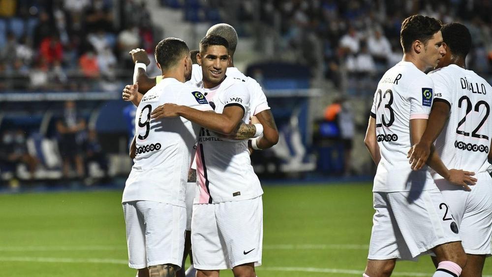 صحيفة فرنسية تصف أولى خطوات حكيمي في "ليغ 1" رفقة سان جيرمان بـ"الرائعة"