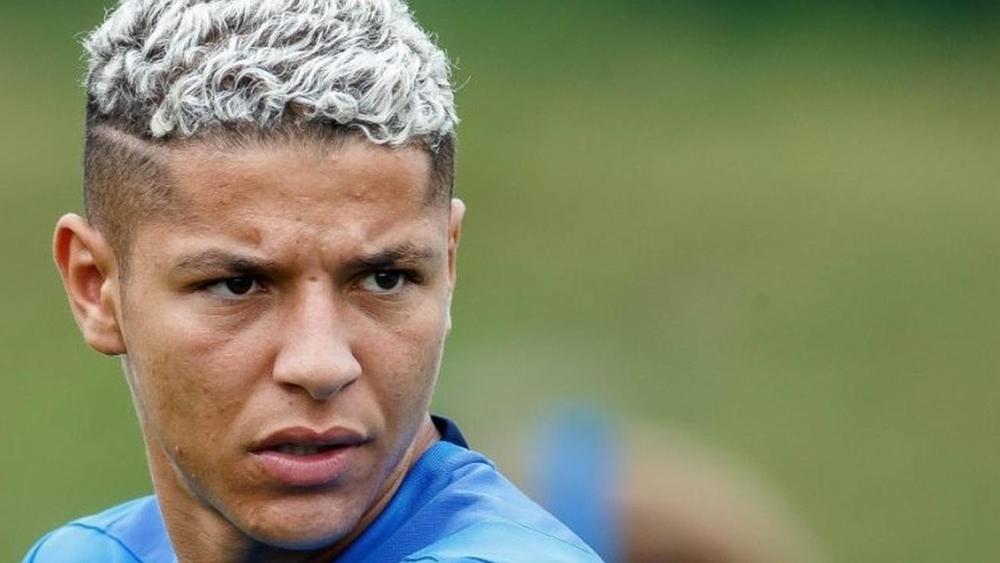 غلطة سراي يُسلّط اهتمامه على حارث والمدرب تيريم يُمنِّي النّفس بانتدابه