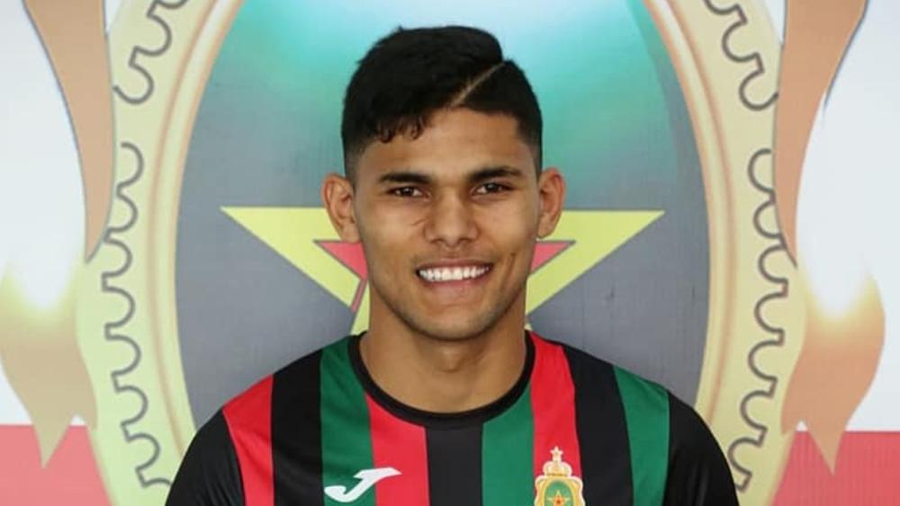 حمزة كودالي يتجه لفسخ عقده مع الجيش الملكي بعد انتهاء إعارته لحسنية أكادير