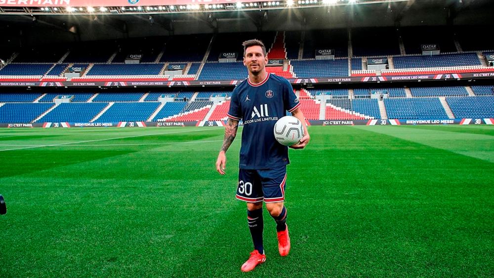 محامي فرنسي "شهير" يرفع دعوى ضد سان جيرمان ويصرح: "إنهم يرتكبون جريمة المنافسة غير العادلة وكنت سأنصح ميسي بعدم الانضمام إليهم"