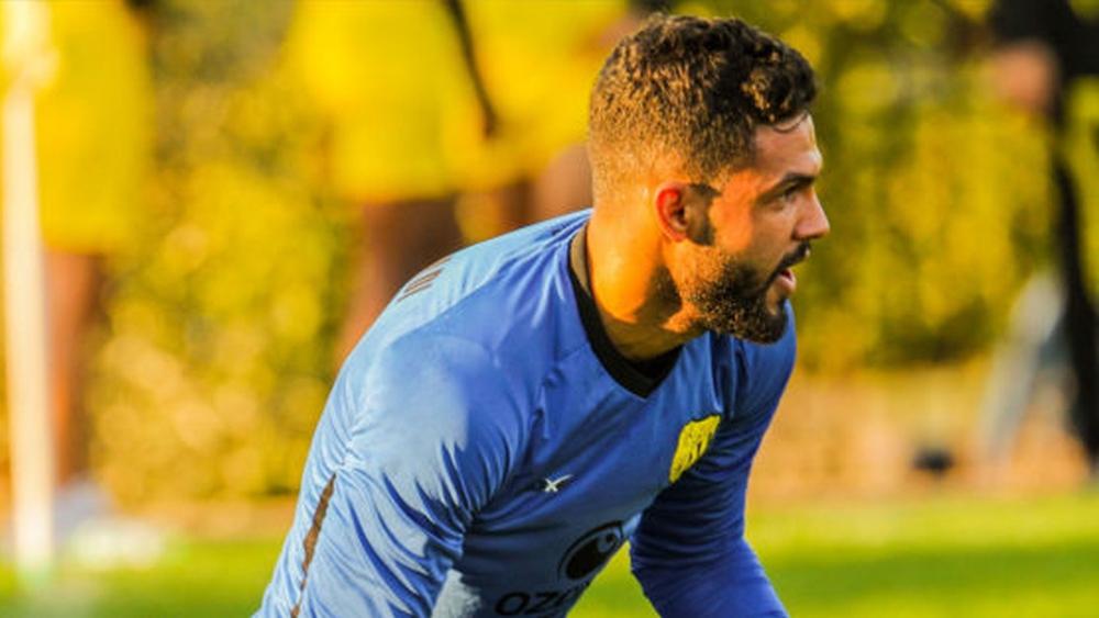 الحارس خالد العلوي ينفصل عن "الماص" بالتراضي وينكب على دراسة العروض المتوفرة لديه