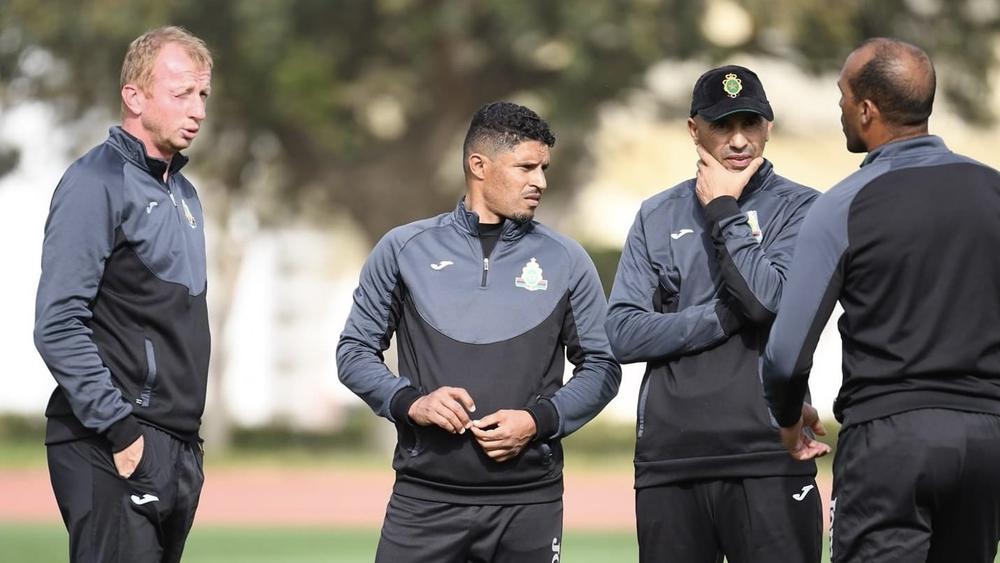 السراج لـ"البطولة": "الجيش الملكي تعذّب كثيراً للعودة إلى أفريقيا.. لذلك لن نتهاون وسنُحاول حسم نزال بافلز البنيني في الذهاب"