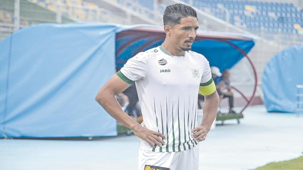 قرناص يغادر الدفاع الحسني الجديدي بعد مجاورته لثلاثة مواسم