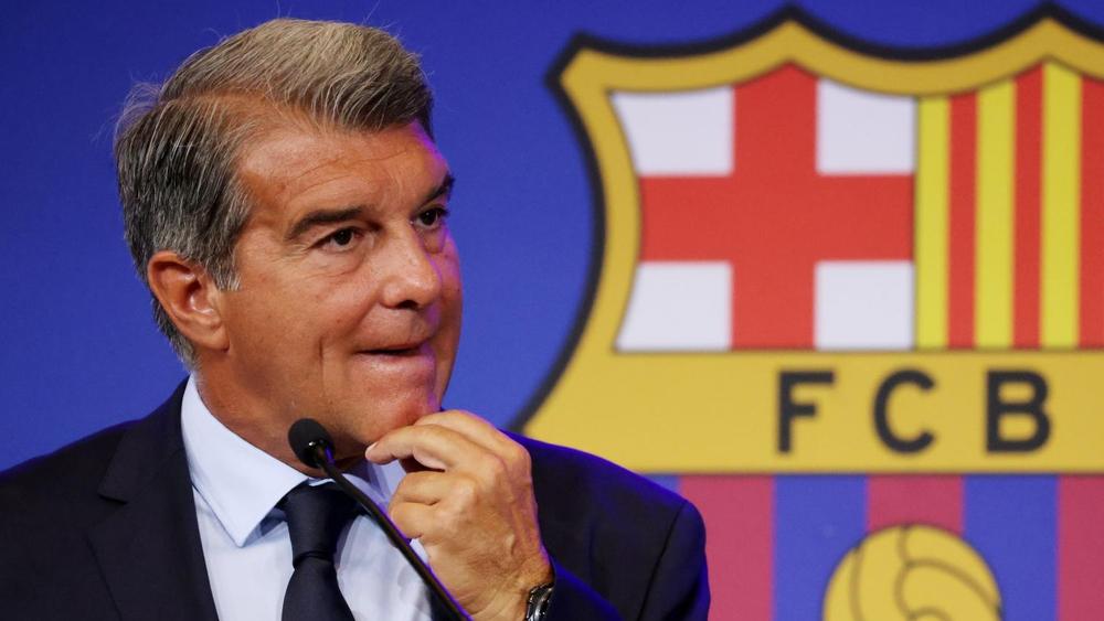 لابورتا عن أزمة برشلونة: "وضع النادي مأساوي لأن ديونه وصلت إلى مليار و350 مليون يورو"