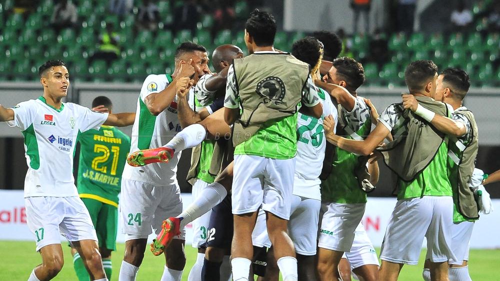 بحضور كوياطي وغياب هين.. الرجاء يُعلن قائمته لنهائي كأس العرب أمام الاتحاد