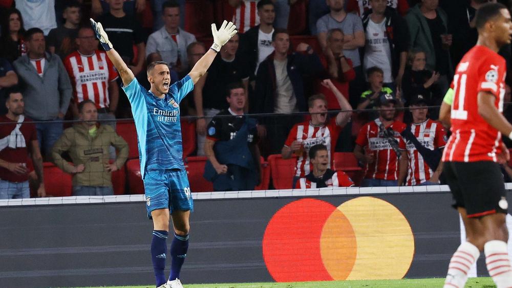 أندية بنفيكا البرتغالي ومالمو السويدي ويونج بويز السويسري تبلغ دور المجموعات من دوري أبطال أوروبا (2021-2022)