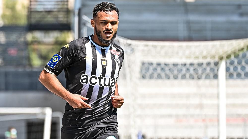 بوفال: "أشعر بنفسي أفضل من الموسم الماضي وغيابي عن مونديال روسيا شكّل خيبة أمل بالنسبة لي"