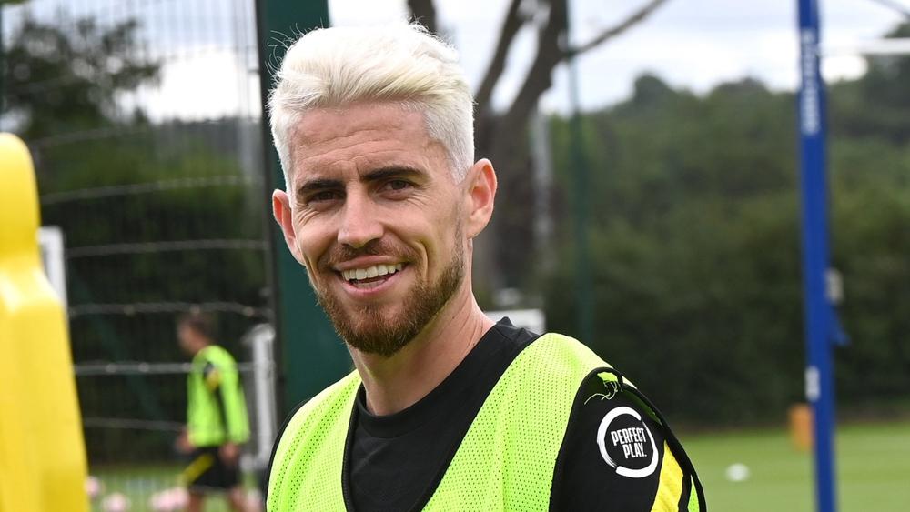 "تسريبات" / جورجينيو يفوز بجائزة أفضل لاعب في أوروبا