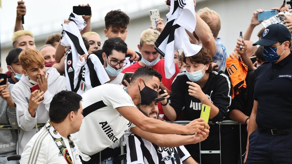 كريستيانو يودع جماهير يوفنتوس: "اليوم أغادر أكبر نادٍ في إيطاليا.. أنتم جزء من تاريخي وأنا جزء من تاريخكم"