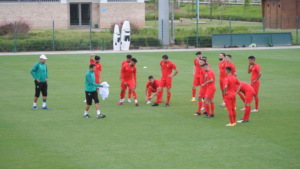 المنتخب الوطني الرديف.. هل يحرم الأندية الوطنية من لاعبيها ويؤثّر على تحضيراتها من أجل مسابقات مفقودة الأهمية؟