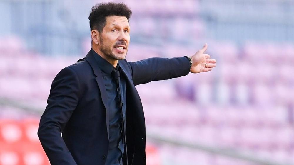 سيميوني: "تألق حارس فياريال رولي حرمنا من النقاط الثلاث"