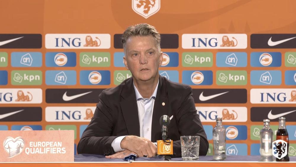 لويس فان خال: "لدينا طريقة لإيقاف خطورة هالاند"