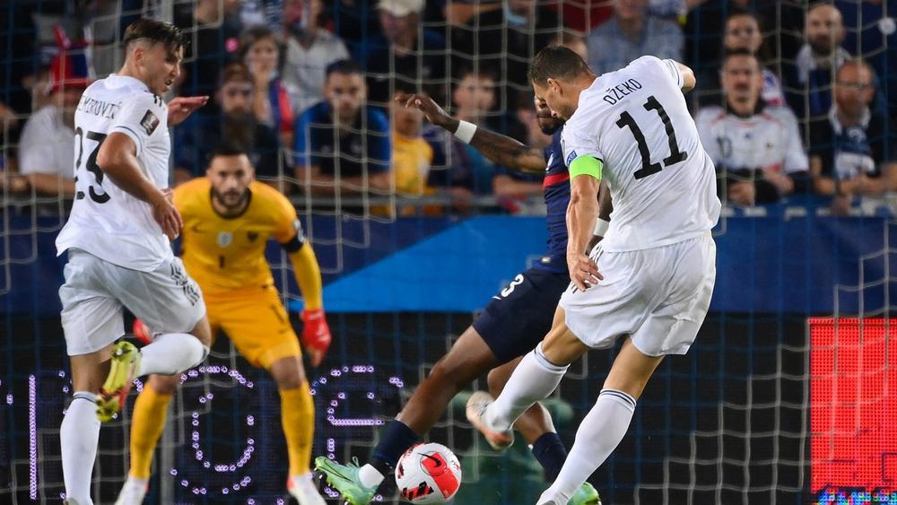 "إخفاق" فرنسا يتواصل.. البوسنة تفرض التعادل على أبطال العالم في تصفيات المونديال