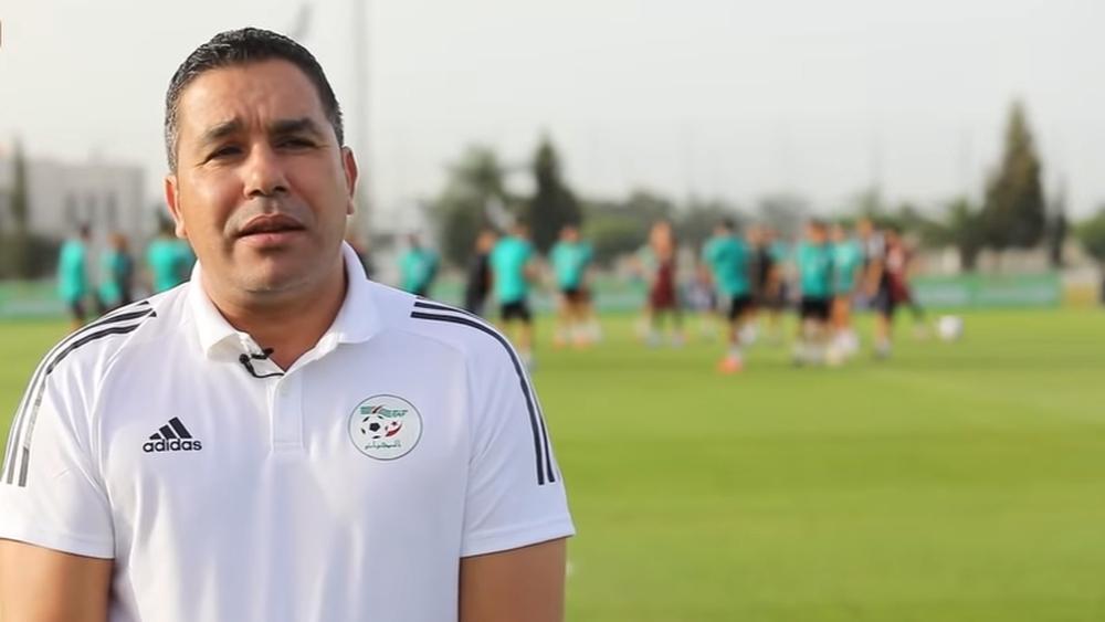 المناجير العام للمنتخب الجزائري: "المغاربة رحبوا بنا.. عندما ذهبنا إلى مراكش لاحظنا أن كل شيء جاهز"