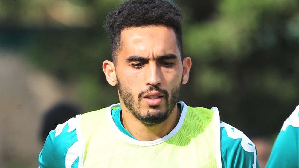 من بينهم بولهرود والمكعازي والدويك.. الشابي يبعد 10 لاعبين عن تداريب الفريق الأول للرجاء إلى حين تحسن مستواهم