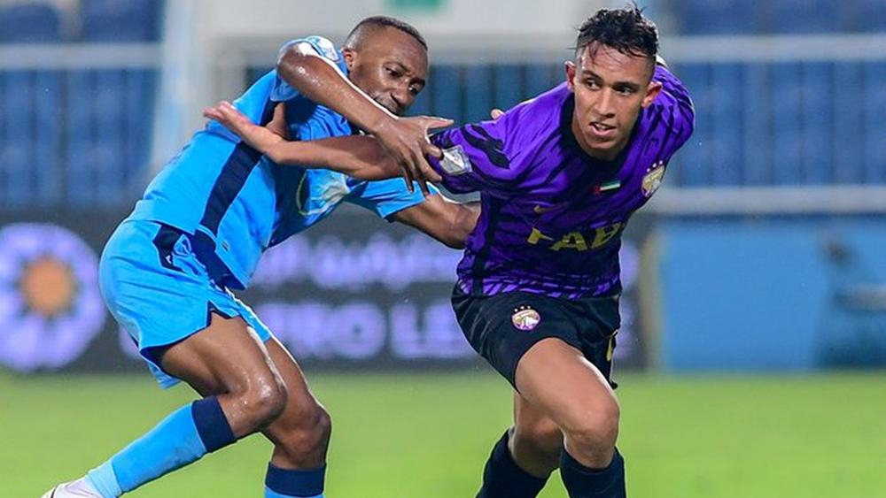 رحيمي: "حققنا النقاط الثلاث في أول مباراة لي مع فريقي الجديد.. طموحي يتجلى في التتويج بالألقاب وهذا سبب اختياري للعين"