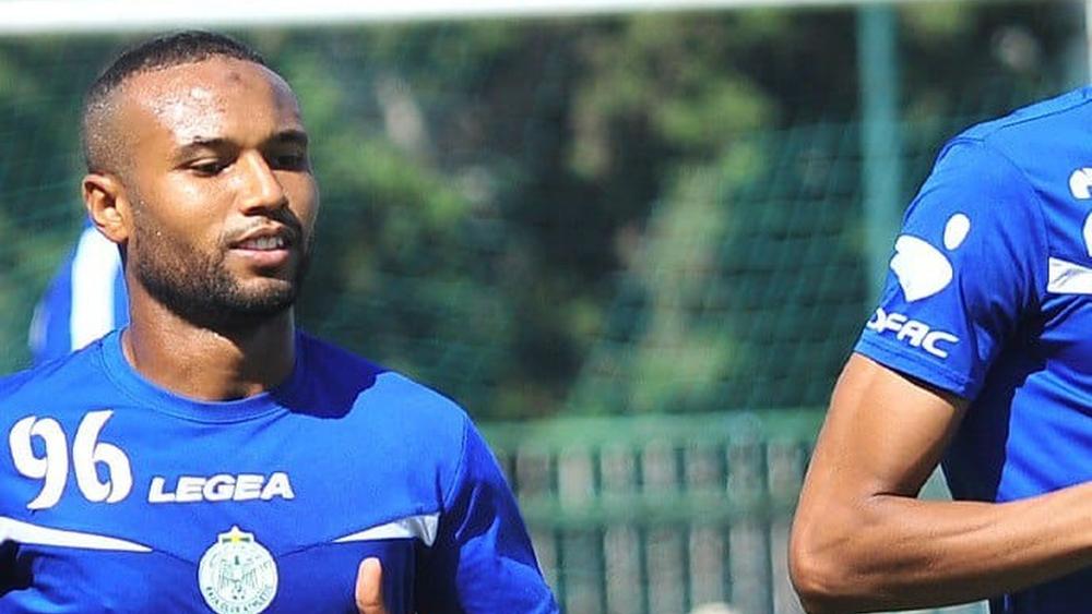 العرجون يخوض تدريبات فردية وحركاس يواصل برنامجه العلاجي