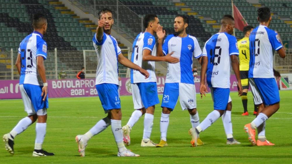 بعد فوزه على الجيش والماص بثلاثية نظيفة.. امتحان "صعب" ينتظر الشباب السالمي في الجولة القادمة أمام الرجاء الرياضي