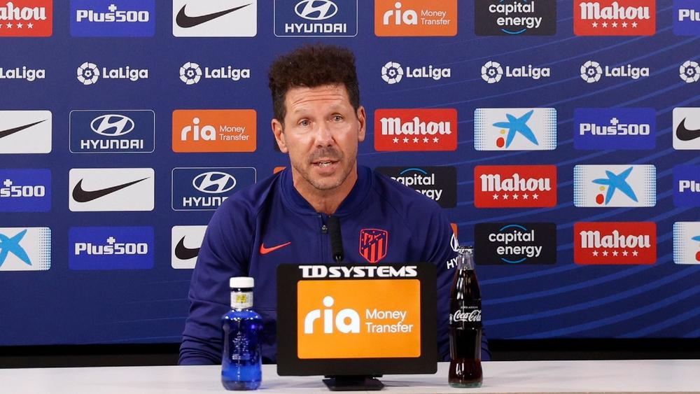 سيميوني: "غريزمان سيتأقلم مع أتلتيكو الجديد وسواريز عاد إلى ما كان عليه"