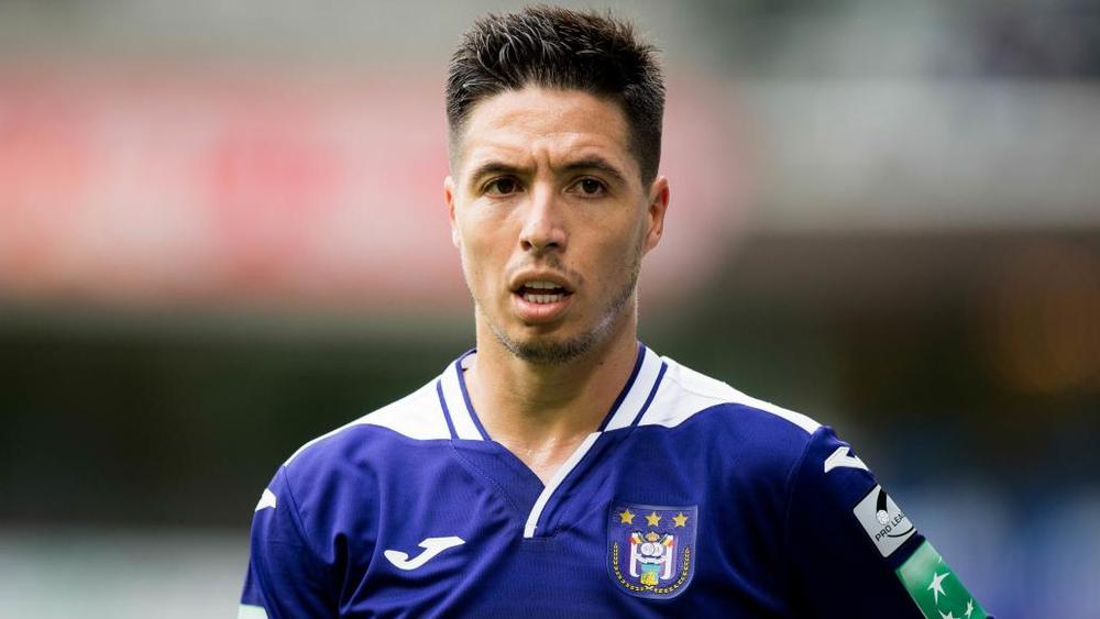 نصري: "غوارديولا مدرب عبقري وأُرجح تفوق مانشستر سيتي على سان جيرمان"