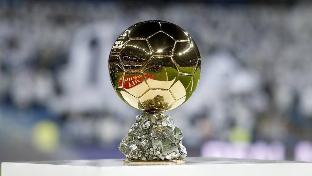 إقامة حفل "الكرة الذهبية" يوم 29 نونبر المقبل في "باريس"