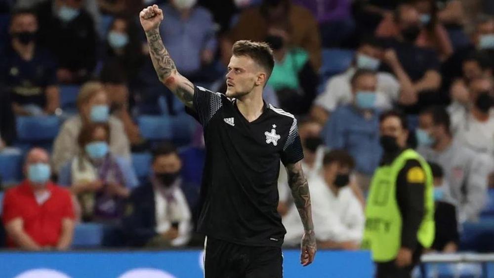 "سيباستيان تيل" لاعب شيريف المولودوفي: "أعدتُ مشاهدة هدفي في شباك ريال مدريد 100 مرة ونطمح للفوز على جميع منافسينا في دوري الأبطال"