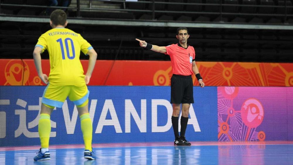 "مونديال الفوتسال".. الحكم المغربي "خالد هنيش" يتولى مهمة "حكم احتياطي" في مباراة الترتيب بين البرازيل وكازاخستان