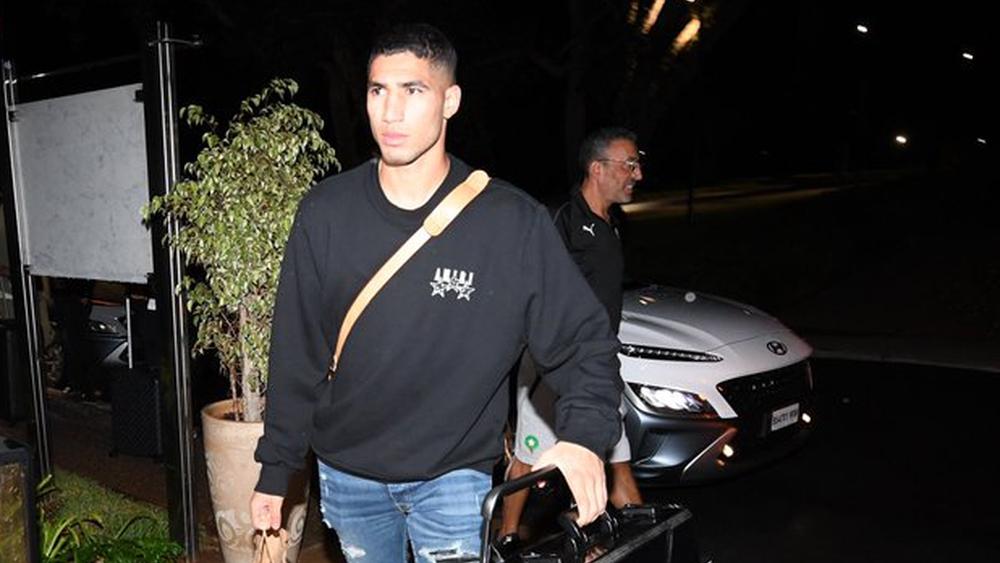 لاعبو المنتخب الوطني يتوافدون على "مركب محمد السادس" في أفق مواجهة غينيا بيساو وغينيا