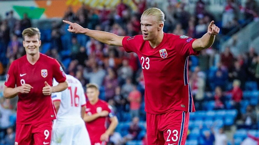 هالاند يغيب عن منتخب النرويج خلال مواجهتي تركيا والجبل الأسود ضمن تصفيات مونديال "قطر 2022"