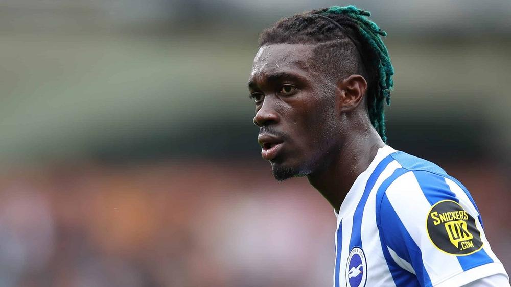 بعد ميندي.. الشرطة تعتقل لاعب برايتون "إيف بيسوما" بتهمة الاعتداء الجنسي!