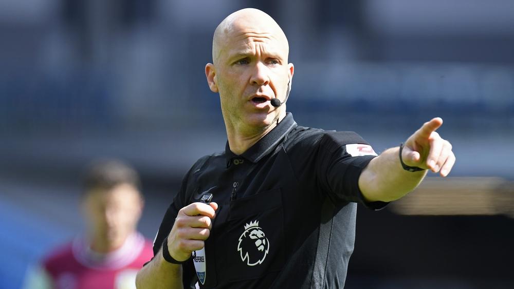 حكم إنجليزي يقود نهائي "دوري الأمم الأوروبية" بين إسبانيا وفرنسا